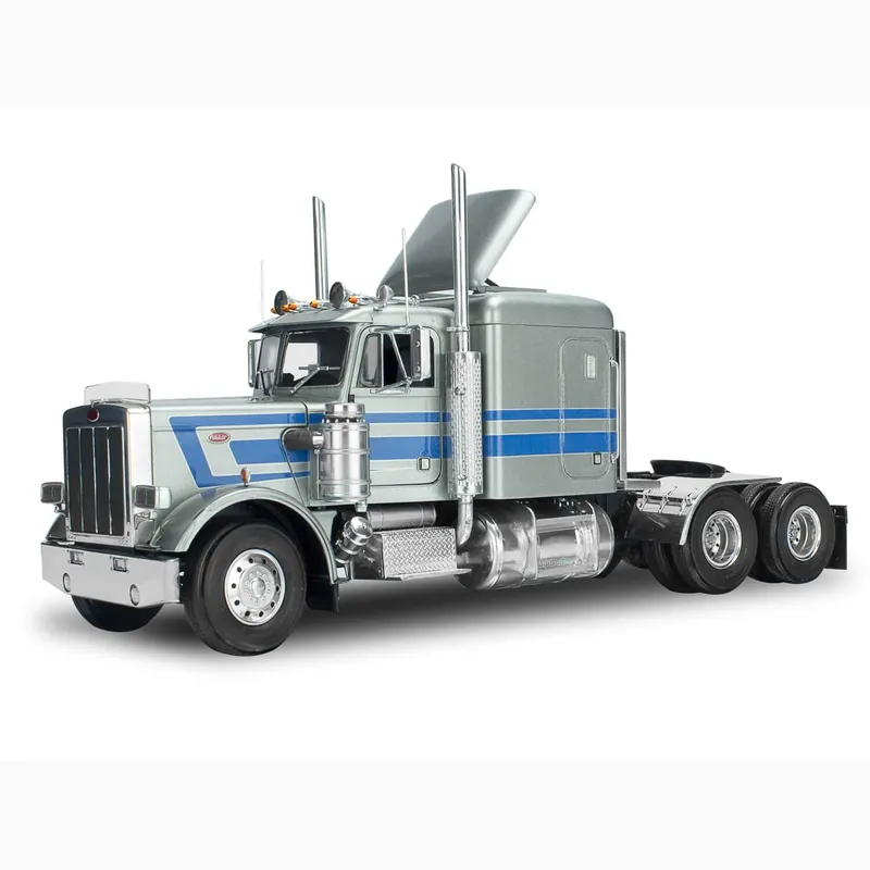 Prix Réduit Maquette camion Peterbilt 359 - Revell