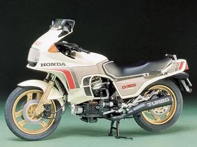 Nouvelle Collection Tamiya 14016 Honda CX 500Turbo