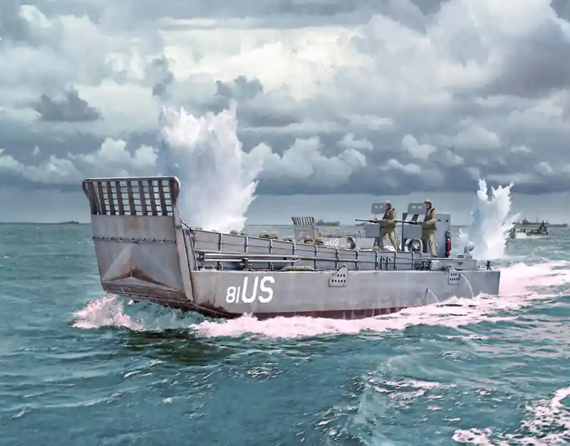 Soldes Italeri 6755 LCM-3 Landing Craft with 3 figures