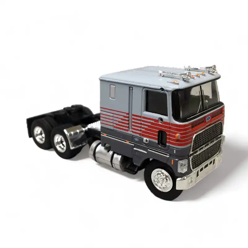 Acheter En Ligne Camion, tracteur Ford CLT 9000, Gris, Gris foncé & Rouge - Brekina 85856 - HO 1/87