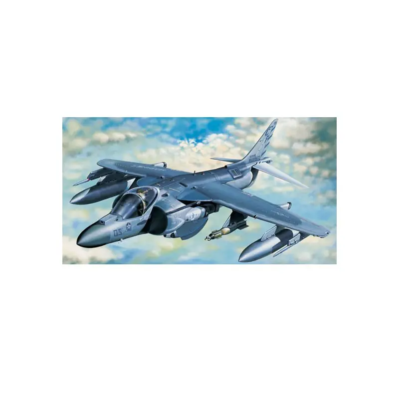 Maquette d‘avion en plastique AV-8B HARRIER II PLUS Commander Vite