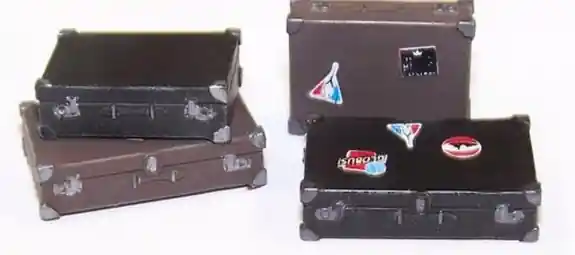 Nouveauté Plus Model EL061 Suitcases