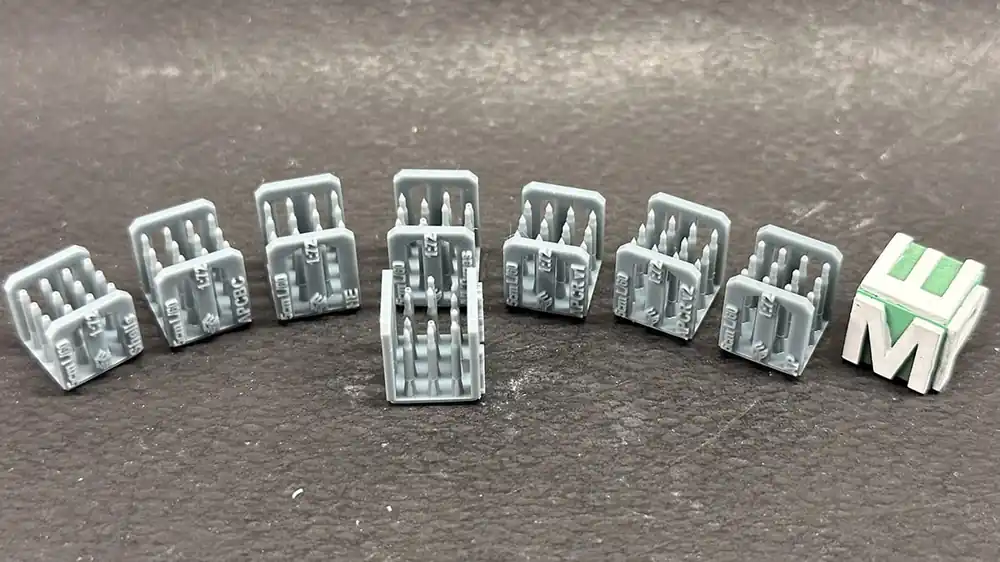 EMP3D 72040465 Amunicja 5cm PaK38/KwK39 - Łuski - 10-12 Sztuk Populaire
